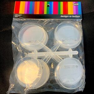 Design Button Pin Set of 8 Clear Buttons, NWT, Party Favor, Picture or Name Pin